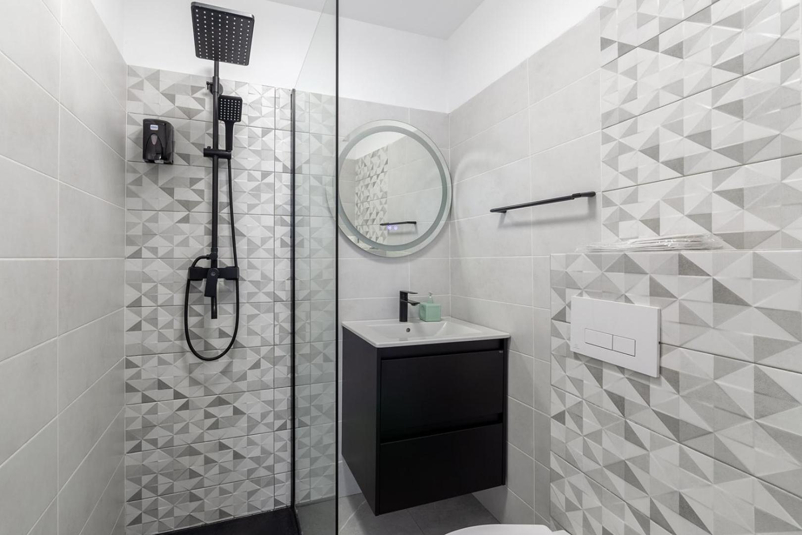 Downtown Victoria Studios By Citybookings Bucureşti Ngoại thất bức ảnh